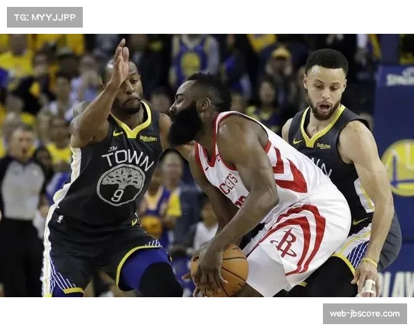 业余联赛数据分析报告显示，模仿NBA的突分战术使用率显著增加